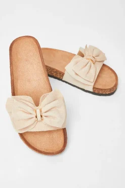 Quiz Bow Flat Sandals Beige