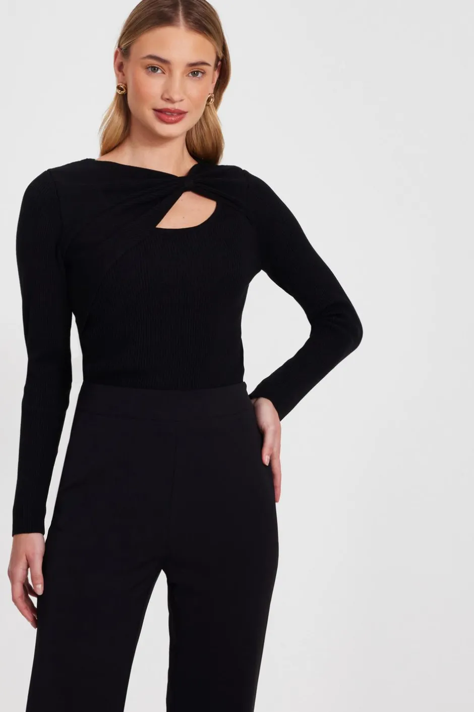 Quiz Bow Detail Knitted Top Black Hot