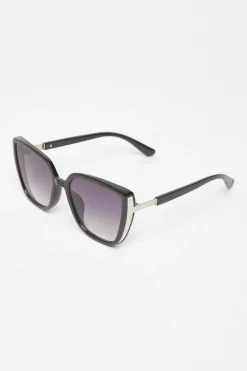 Quiz Cat Eye Sunglasses Black New