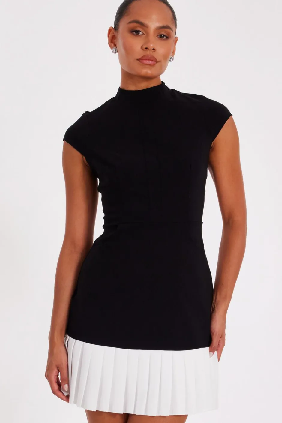 Quiz Black Contrast Pleated Mini Dress Clearance