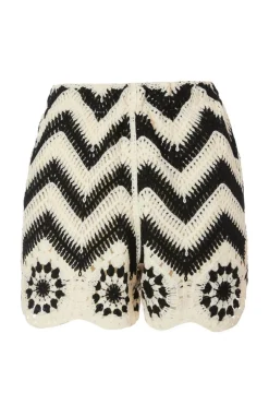 Quiz Crochet Scalloped Shorts Black Hot