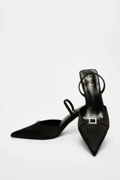 Quiz Diamante Buckle Court Heels Black New