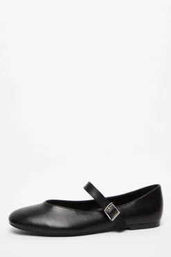 Quiz Black Faux Leather Buckle Pumps Online