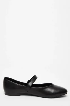 Quiz Black Faux Leather Buckle Pumps Online