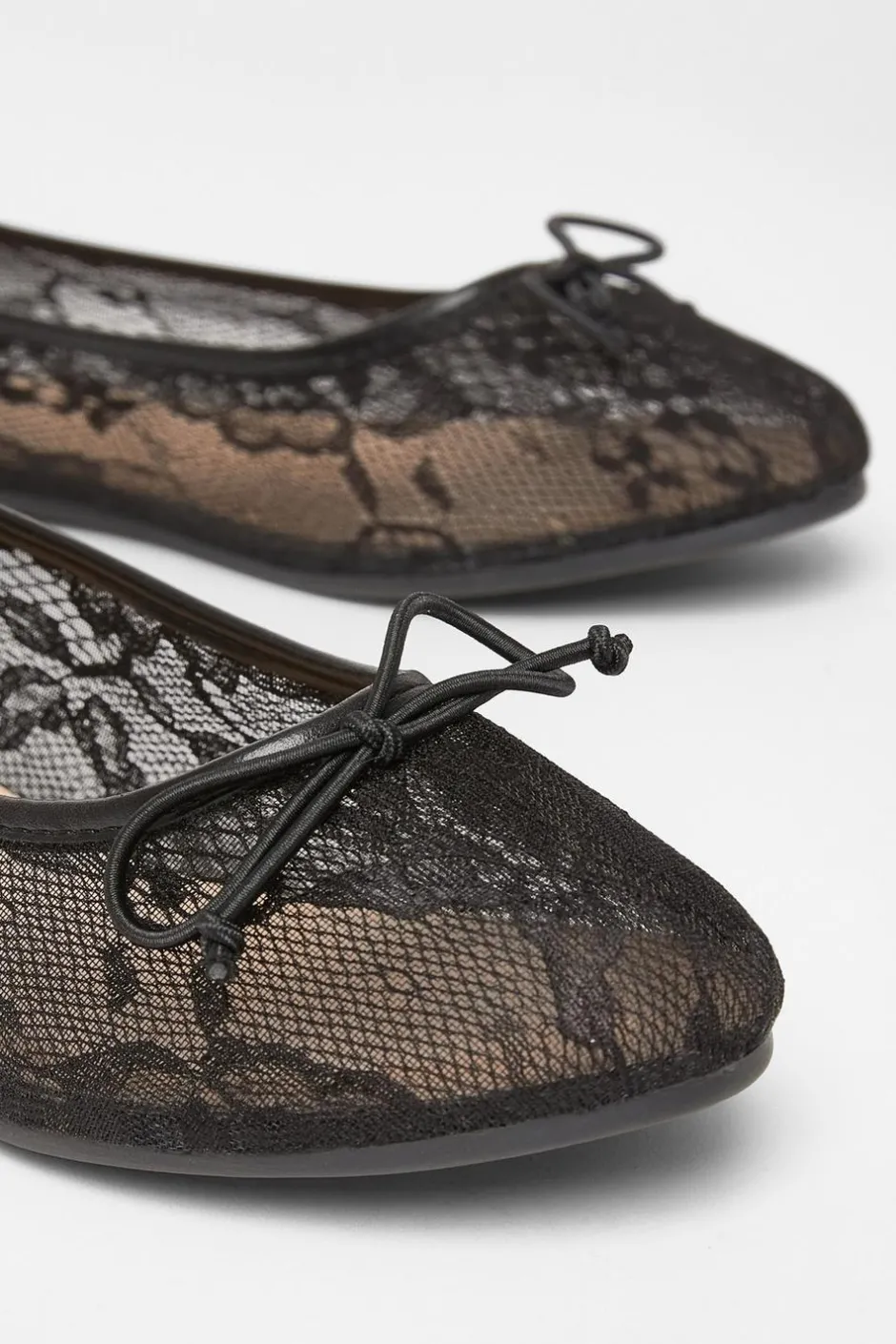 Quiz Lace Pumps Black Online