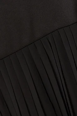 Quiz Satin Pleated Maxi Dress Black New