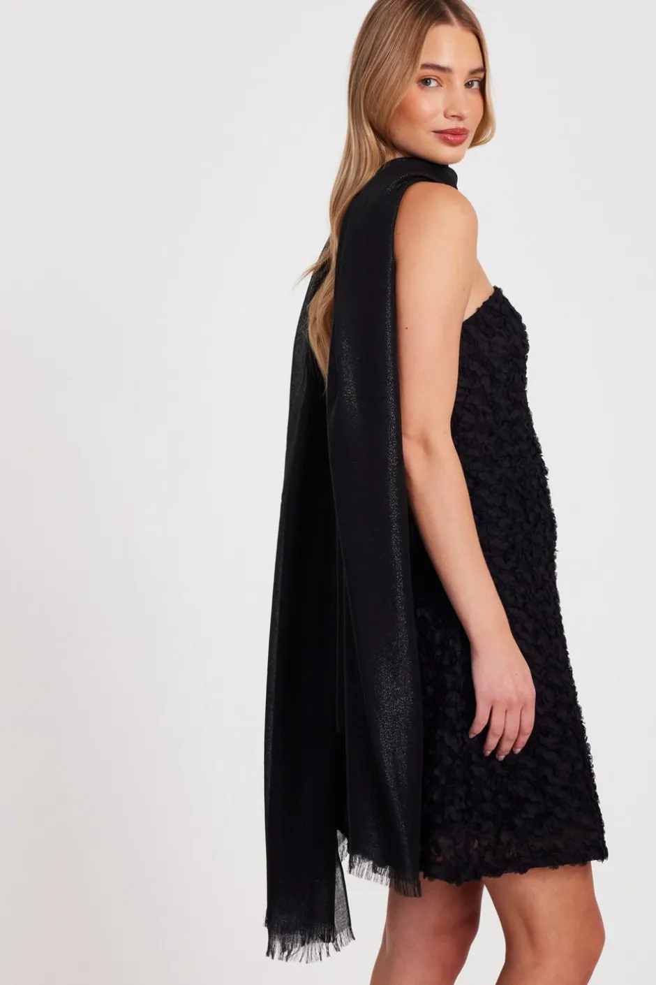 Quiz Black Shimmer Scarf Clearance