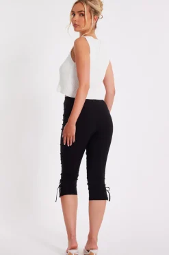 Quiz Black Tie Detail Capri Trousers Outlet