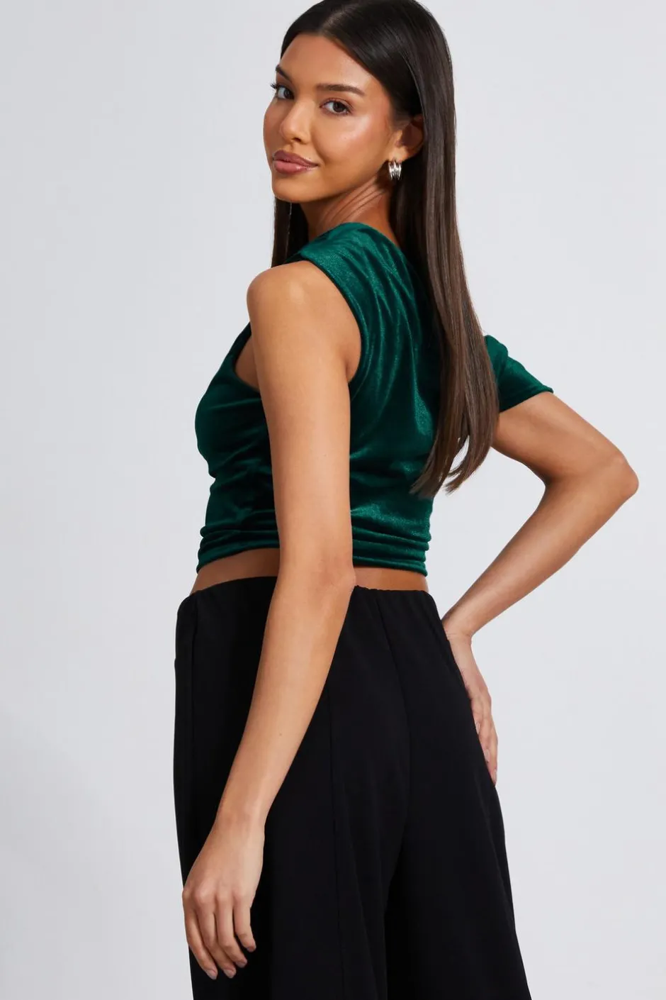 Quiz Velvet Asymmetric top Bottle Green