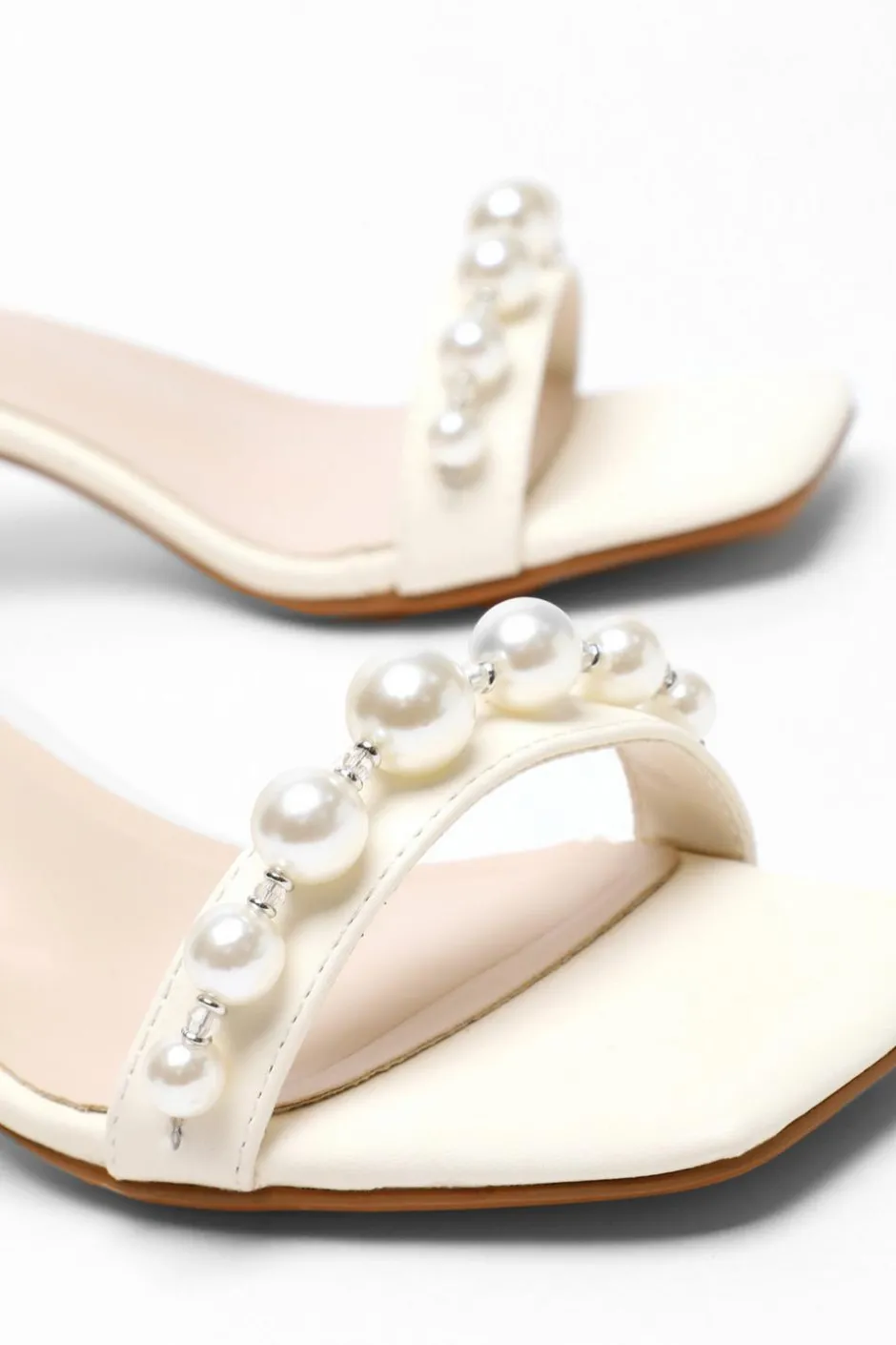 Quiz Bridal Pearl Strap Block Heeled Sandals Hot