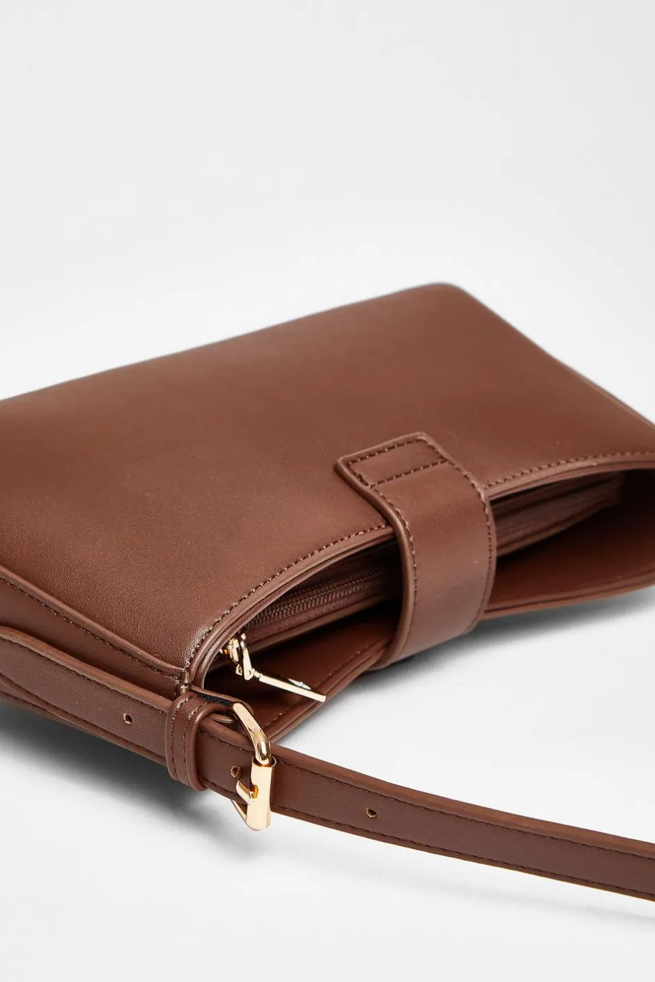 Quiz Buckle Detail Shoulder Bag Brown Hot