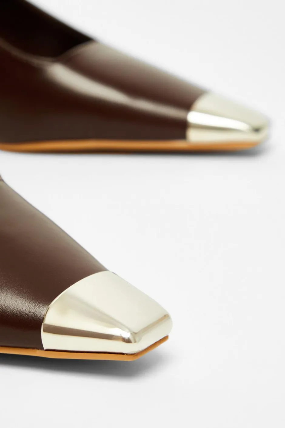 Quiz Faux Leather Court Heel Brown Hot