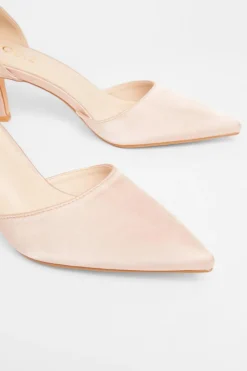 Quiz Diamante Strap Court Heels Champagne New