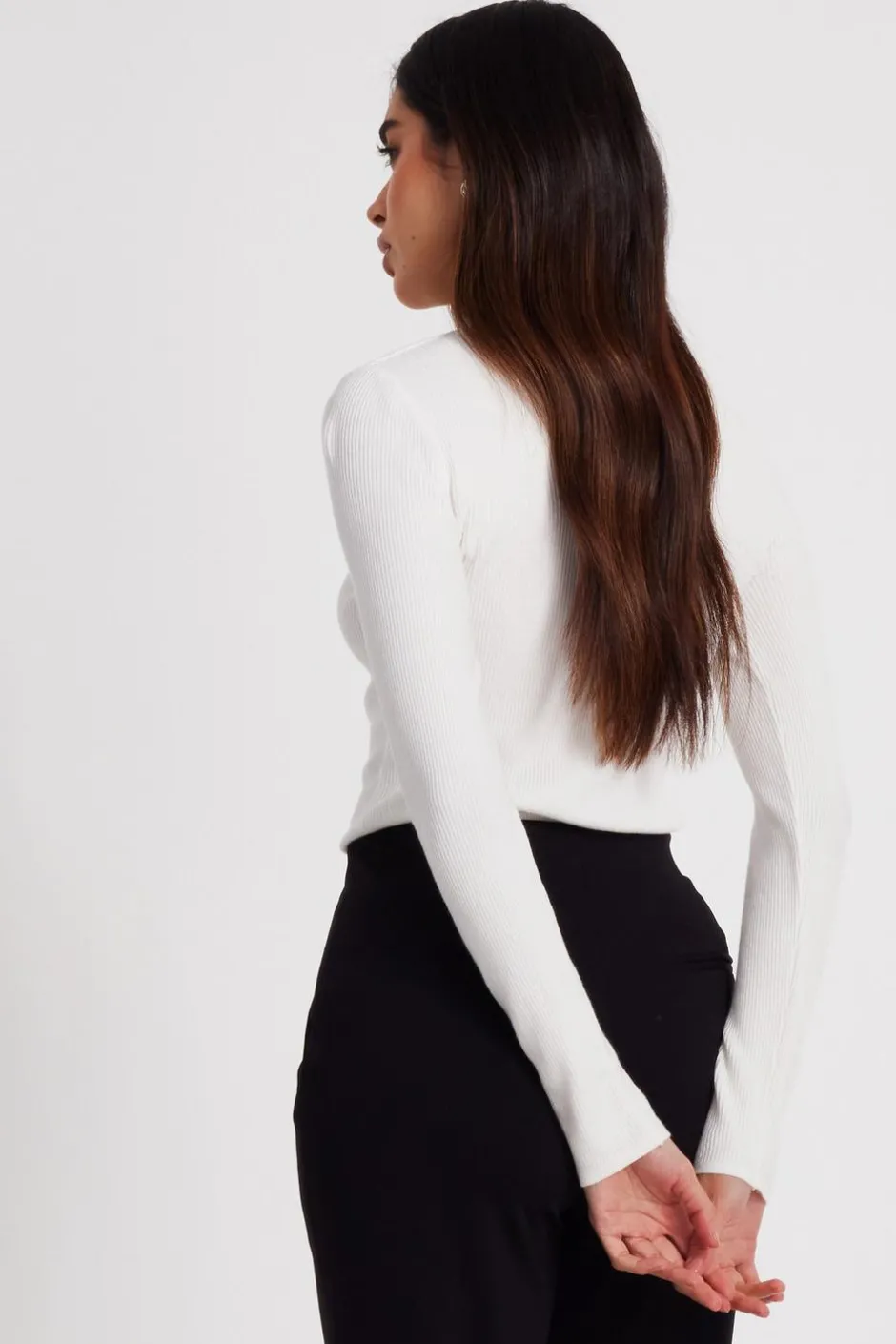 Quiz Diamante Turtle Neck Jumper Cream New