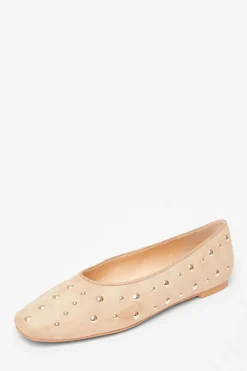 Quiz Faux Suede Diamante Pumps Cream Outlet