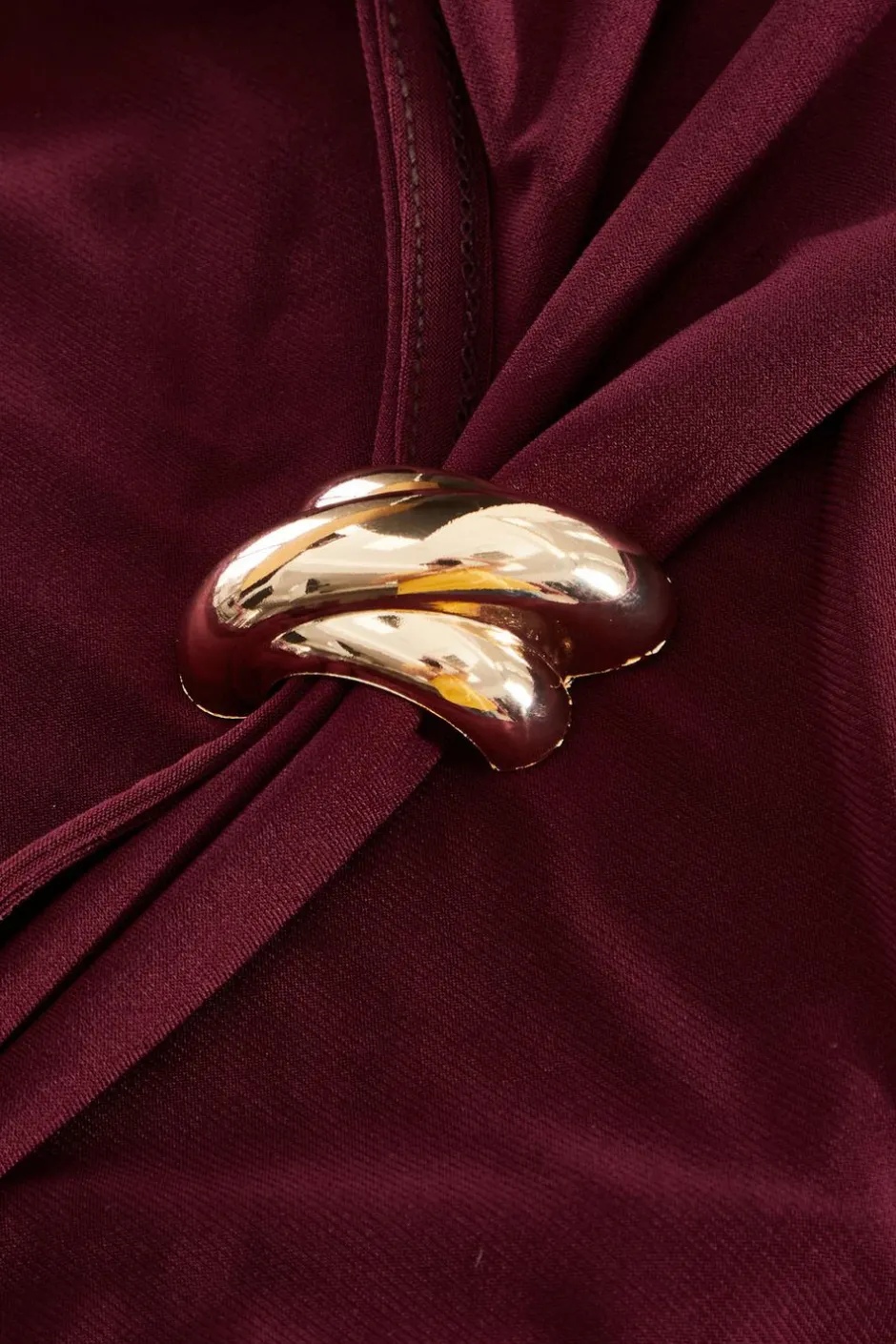 Quiz Dark Red Buckle Detail Crop Top Outlet