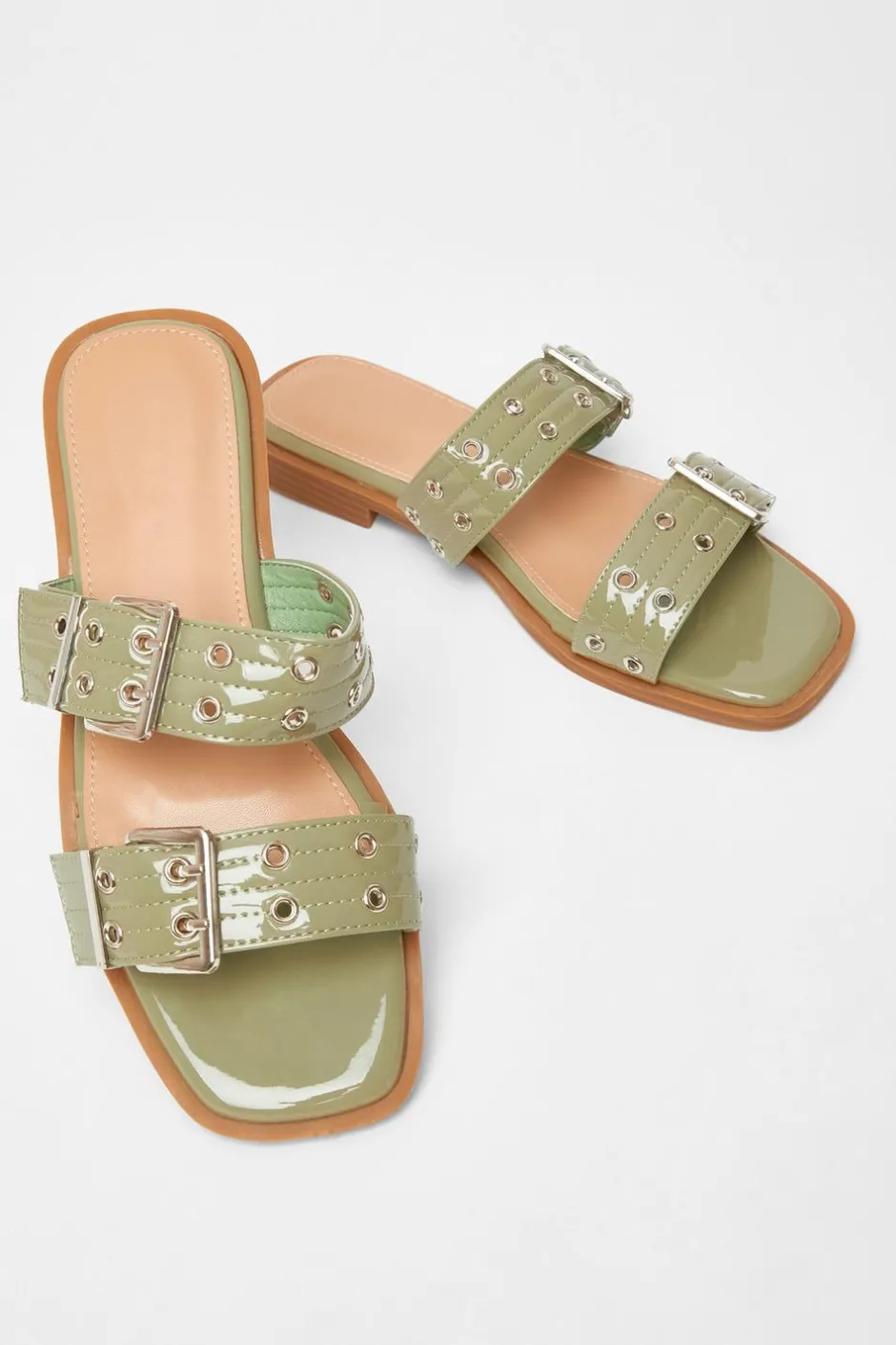 Quiz Buckle Flat Sandals Green Outlet