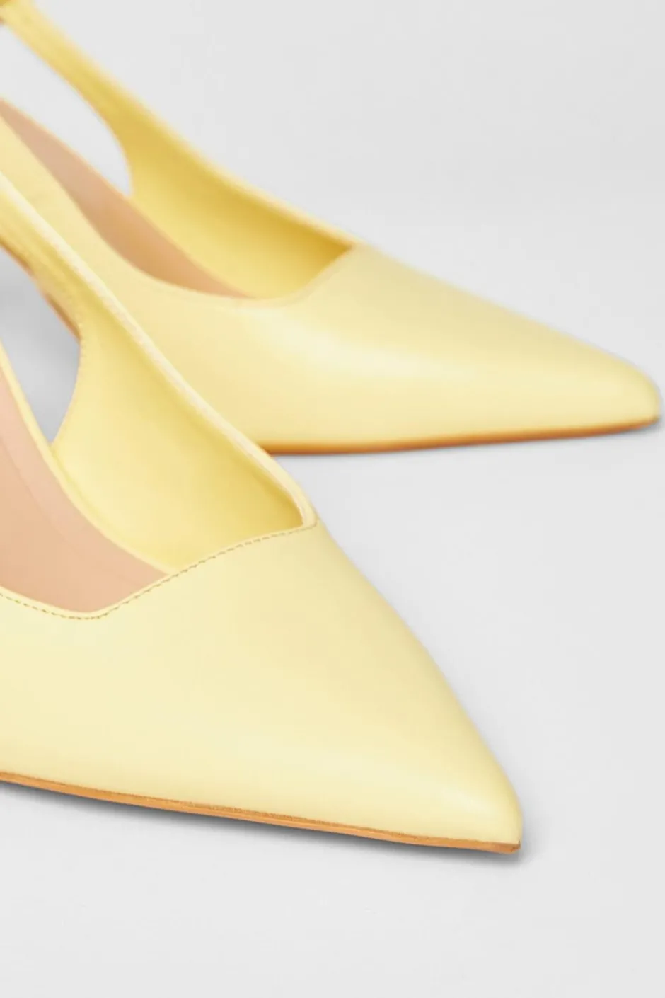 Quiz Sling Back Court Heels Lemon