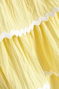 Quiz Lemon Wavy Trim Tiered Mini Skirt Hot