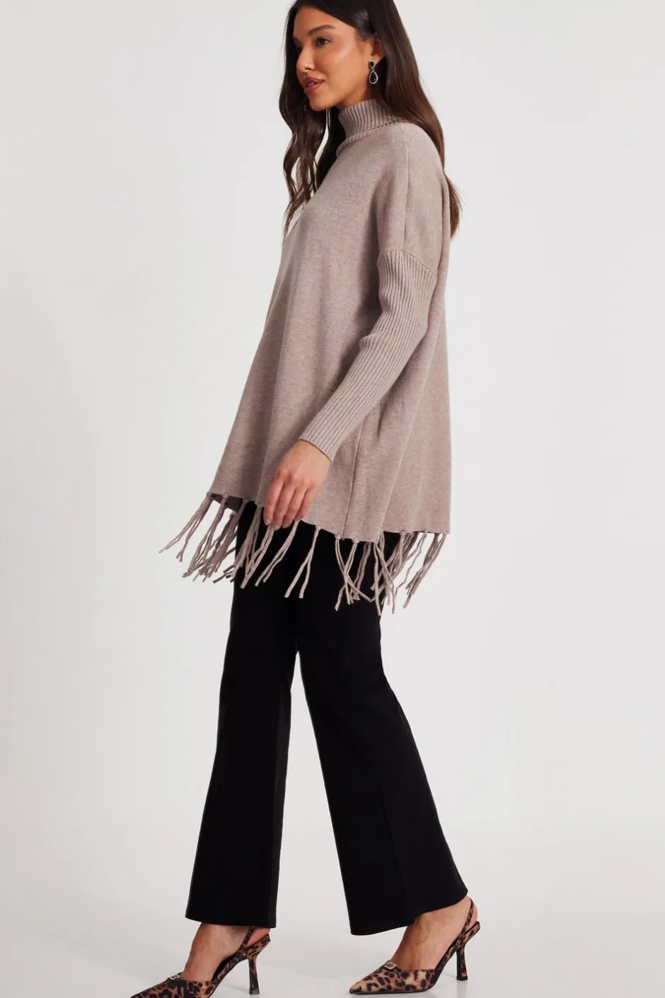 Quiz Knit Tassel Hem Jumper Mocha Clearance