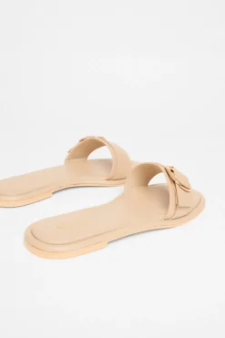 Quiz Buckle Flat Sandals Nude Hot