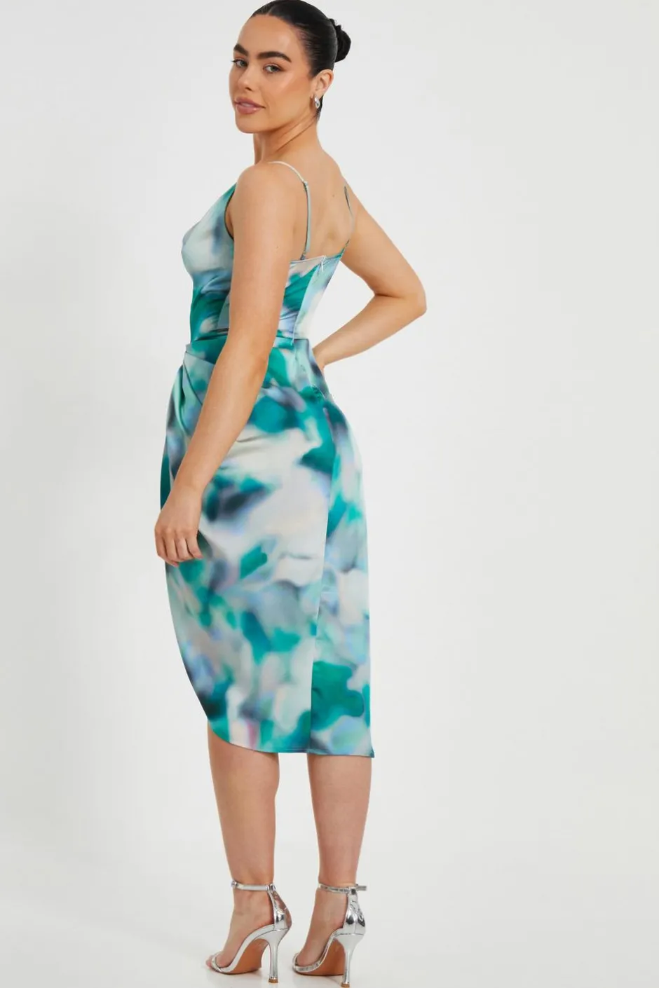 Quiz Petite Green Satin Marble Print Midi Dress Online
