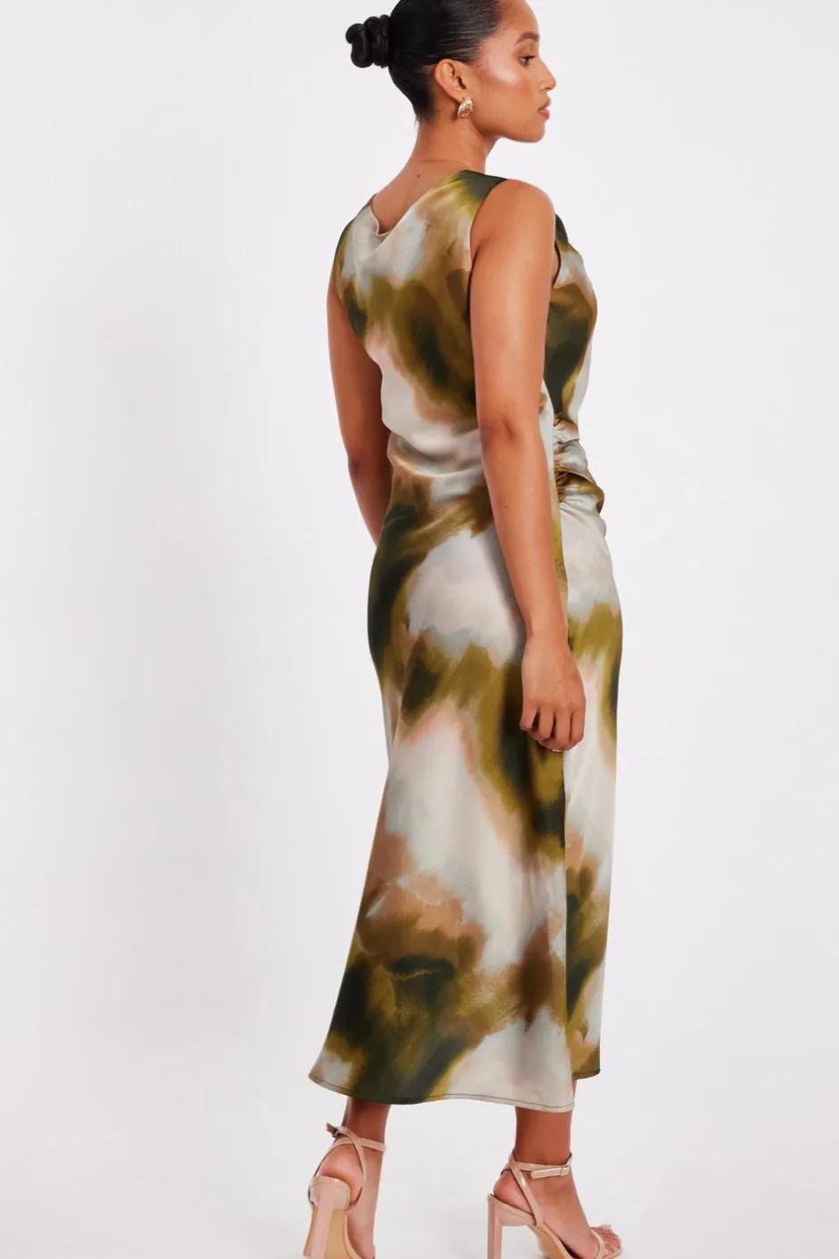 Quiz Petite Khaki Satin Printed Midaxi Dress