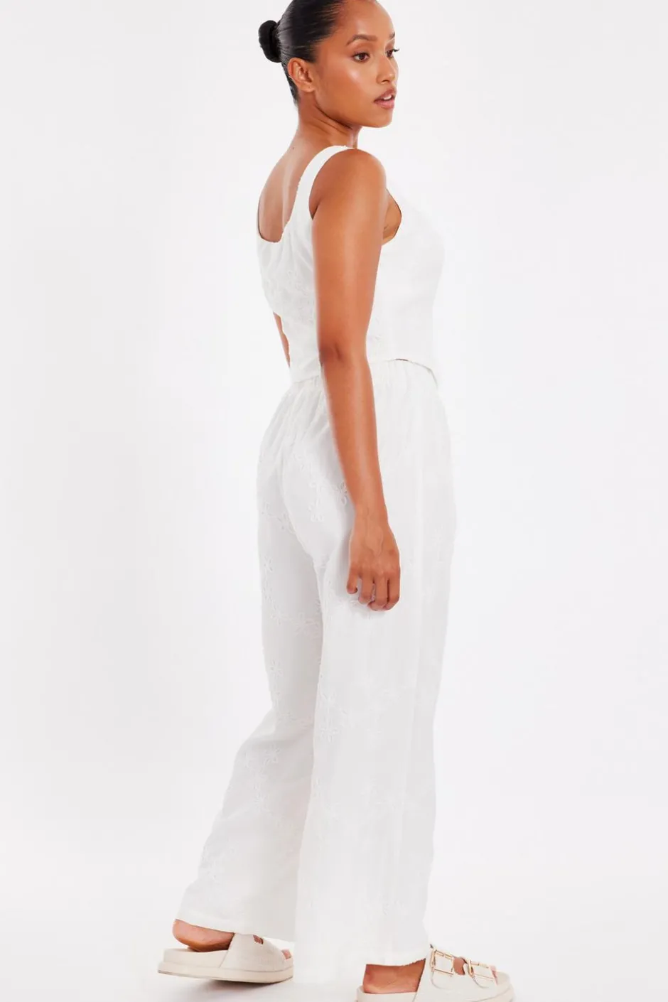 Quiz Petite White Embroidered Trousers