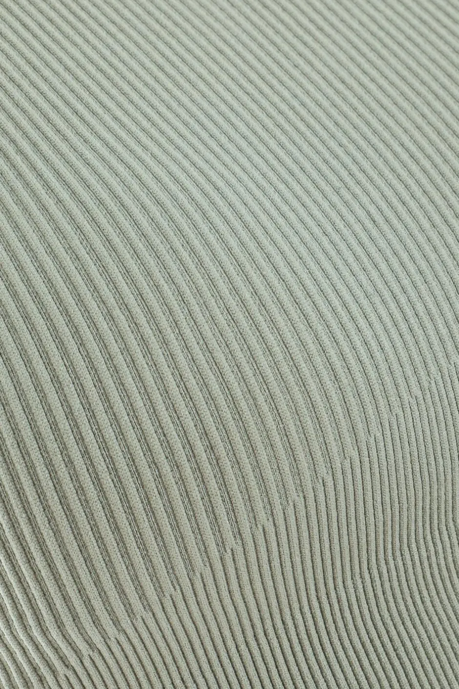 Quiz Sage Seamless Strappy Crop Top Online