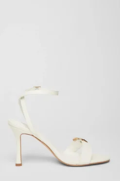 Quiz Buckle Front Heels White Best