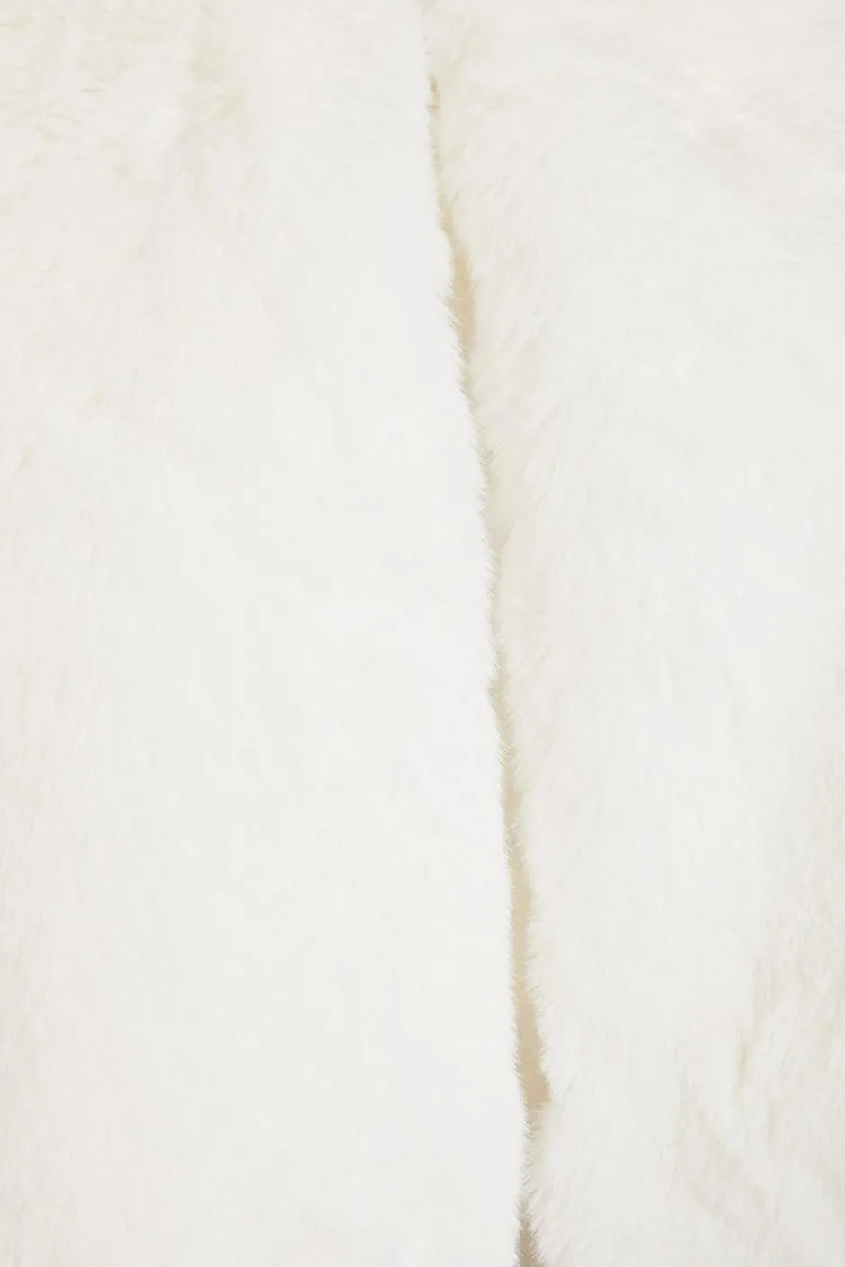 Quiz Faux Fur Wrap White Online