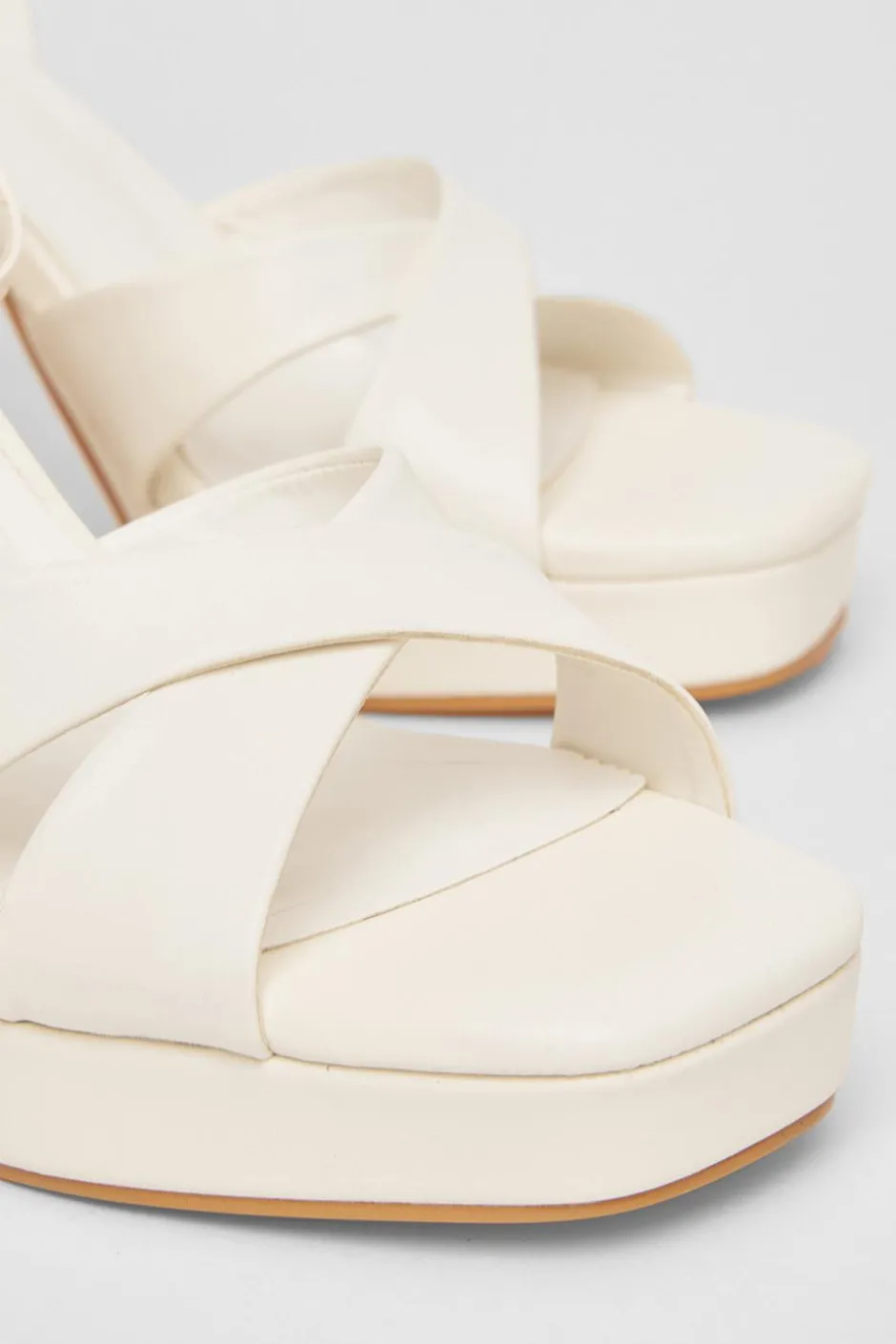 Quiz Faux Leather Platform Heels White Outlet
