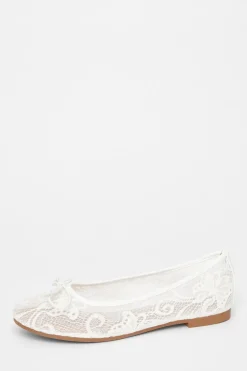 Quiz Lace Pumps White Hot