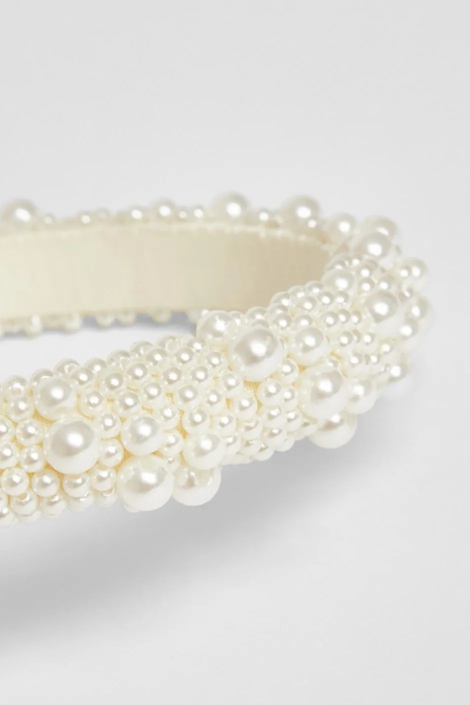 Quiz White Pearl Headband Online