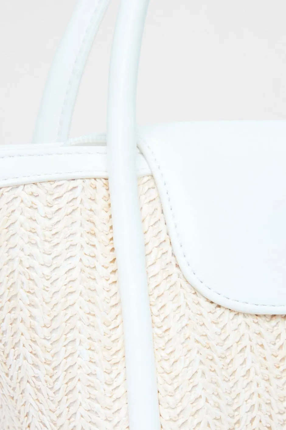 Quiz White Raffia Top Handle Bag Online