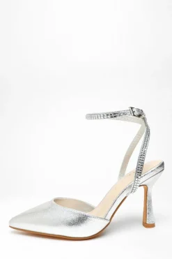 Quiz Wide Fit Foil Court Heels Silver
