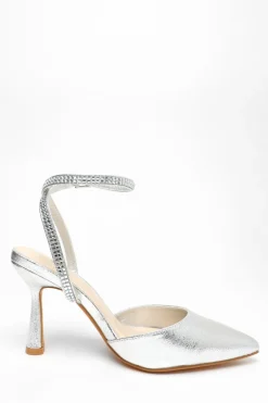 Quiz Wide Fit Foil Court Heels Silver