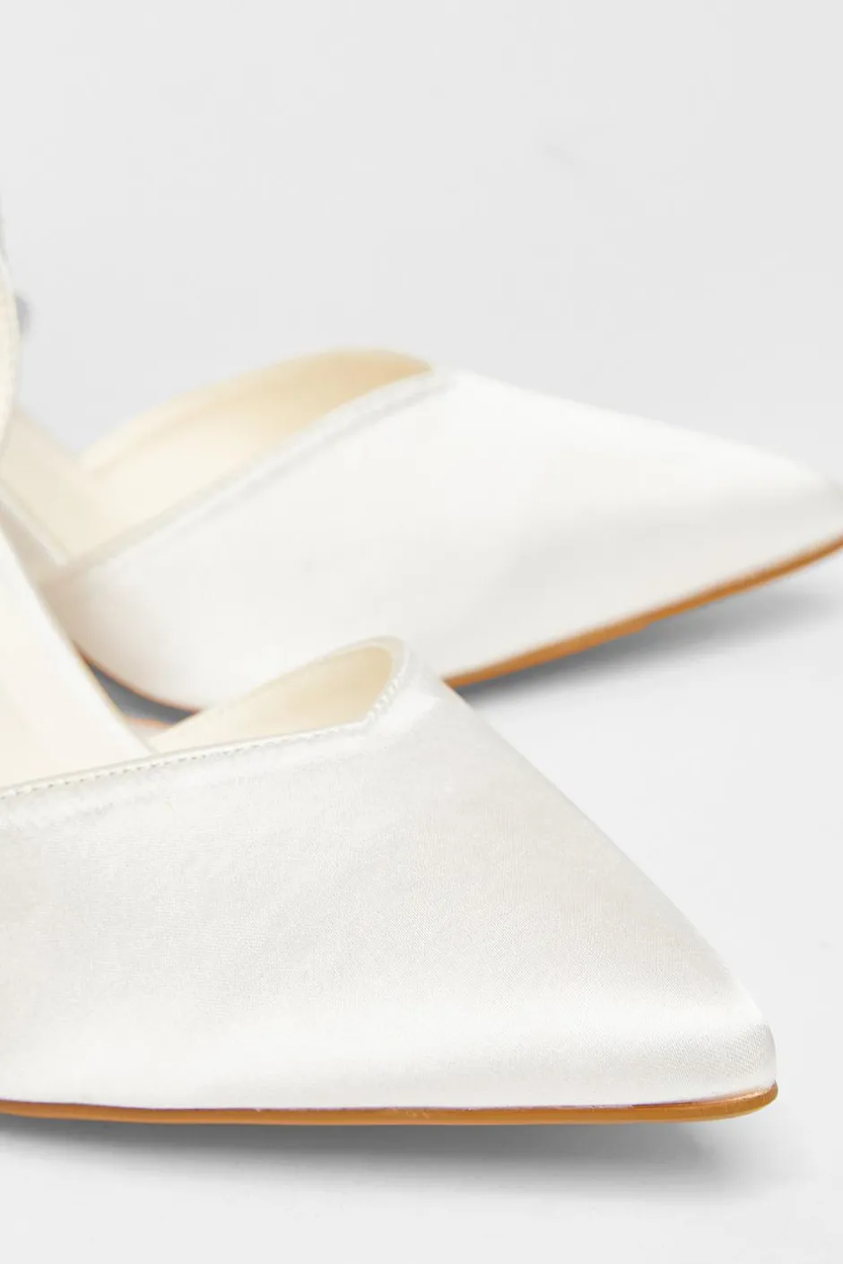 Quiz Wide Fit Pearl Strap Court Heels White Outlet