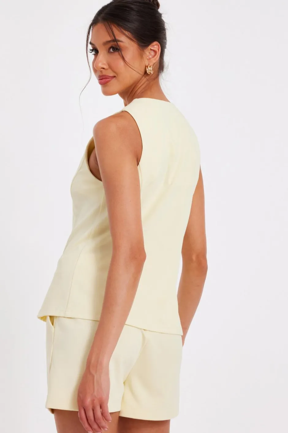 Quiz Tailored Shorts Yellow New